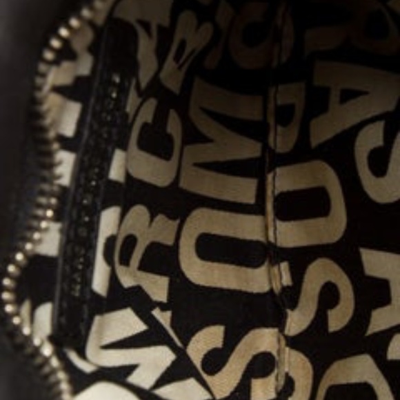 MARC JACOBS Leather Zipper Crossbody Bag - Picture 5 of 5